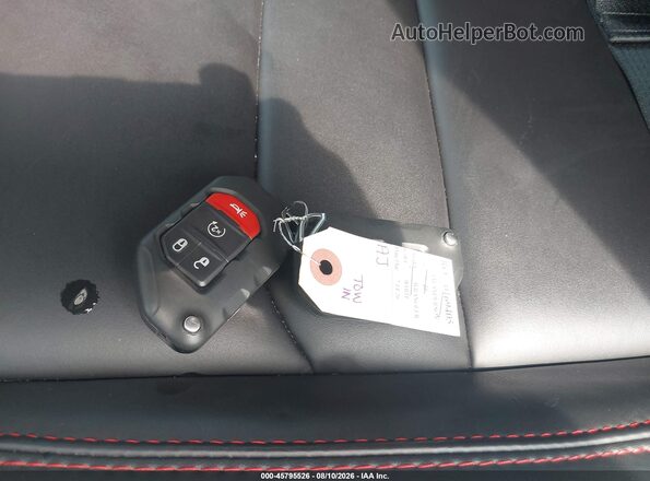 1C4PJXFGXSW653735 2025 JEEP WRANGLER White Առջևի վահանակի տեսք