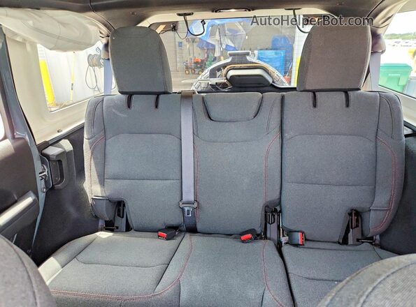 1C4PJXFN1TW286398 2026 JEEP WRANGLER Gray Rear seats view