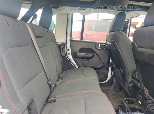 1C4PJXFN6RW103442 2024 JEEP WRANGLER White Rear seats view