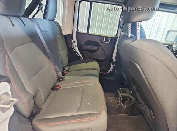 1C4PJXFN8TW315458 2026 JEEP WRANGLER White Вид задніх сидінь
