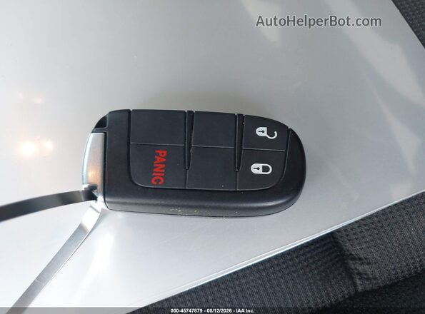 1C4RDJAG7HC628841 2017 DODGE DURANGO Белый Вид панели приборов