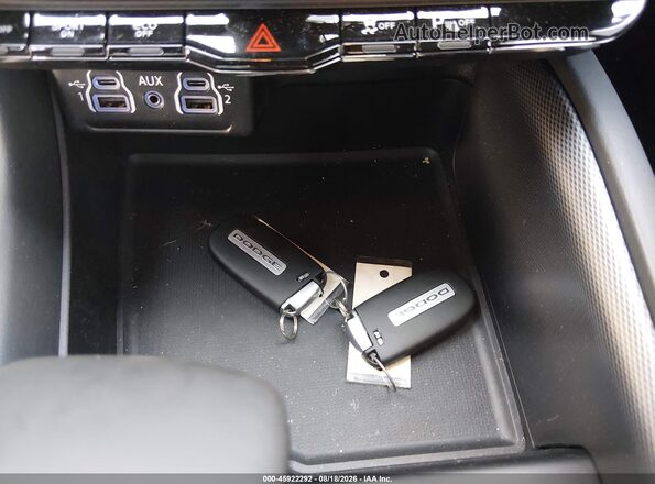 1C4RDJDG1TC241724 2026 DODGE DURANGO Silver Vista del salpicadero