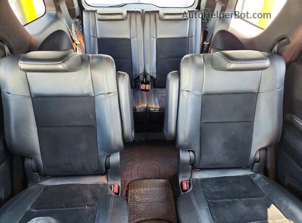 1C4RDJDG2JC370987 2018 DODGE DURANGO White Widok tylnych siedzeń