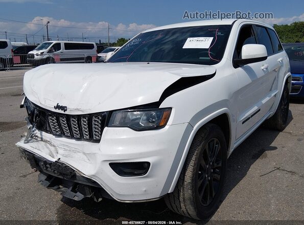1C4RJEAG1JC430276 2018 JEEP GRAND CHEROKEE White წინა მარცხენა ხედი სამი მეოთხედიდან
