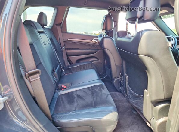 1C4RJEAG3JC193600 2018 JEEP GRAND Charcoal Rear interior view