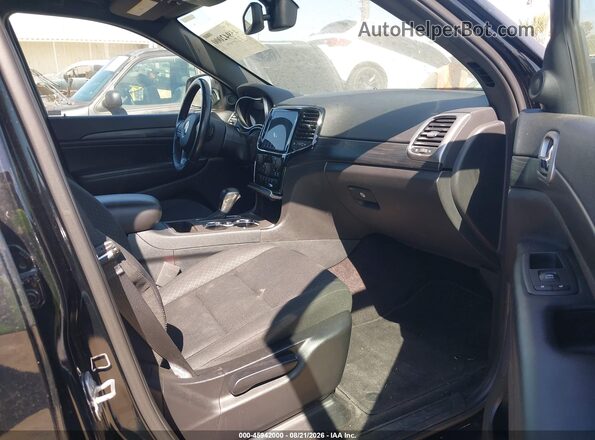 1C4RJEAG3KC615169 2019 JEEP GRAND CHEROKEE Черный Вид салона спереди