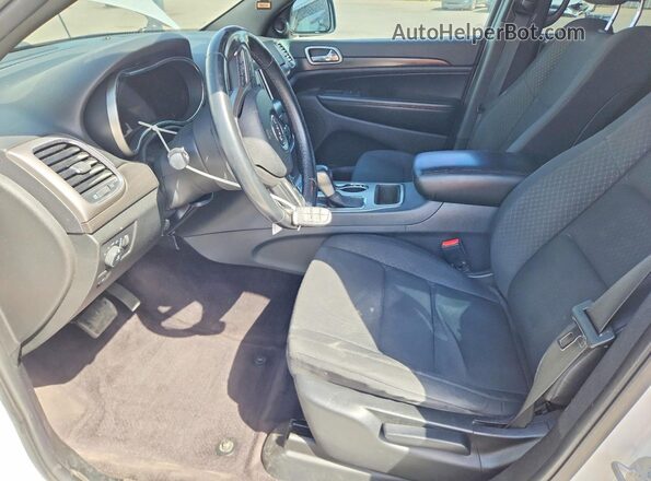 1C4RJEAG4JC380134 2018 JEEP GRAND White Vista interior delantera