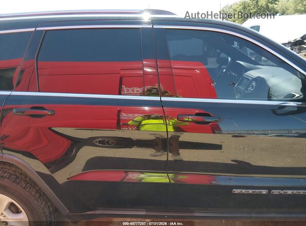 1C4RJEAG7HC626314 2017 JEEP GRAND CHEROKEE Черный Вид задней части салона