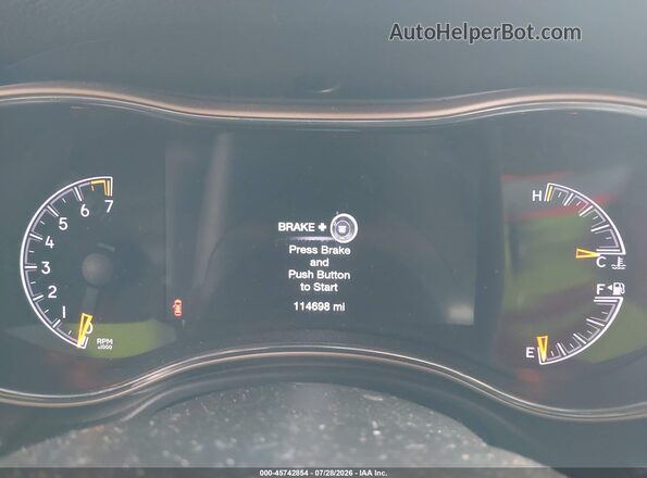 1C4RJEAG8HC685677 2017 JEEP GRAND CHEROKEE Черный Вид спереди