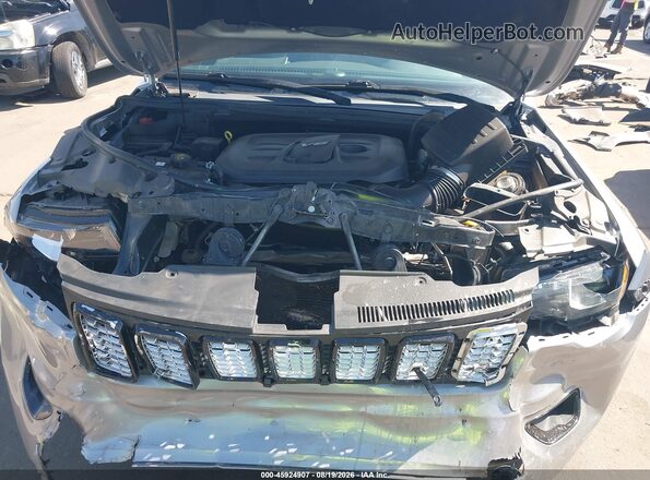 1C4RJEAG8JC288802 2018 JEEP GRAND CHEROKEE Gray Widok z tyłu