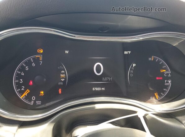 1C4RJEAG8MC511523 2021 JEEP GRAND White Widok wnętrza 360 stopni