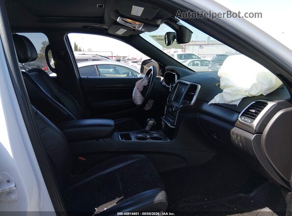 1C4RJEAG9JC241875 2018 JEEP GRAND CHEROKEE White Вид салону спереду