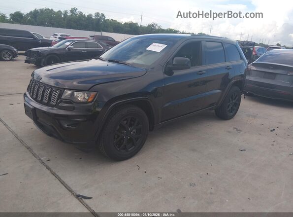 1C4RJEAG9JC403892 2018 JEEP GRAND CHEROKEE Черный Передняя левая четверть