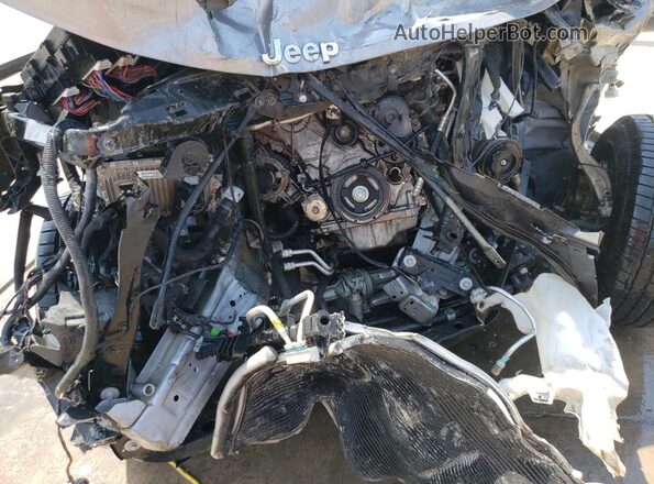 1C4RJEAG9LC191532 2020 JEEP GRAND Silver Rear interior view