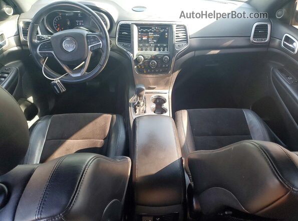 1C4RJEAGXJC428526 2018 JEEP LAREDO Черный Вид панели приборов