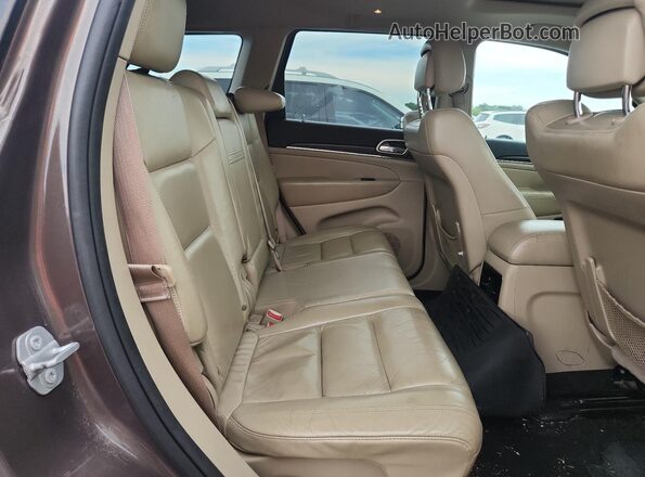 1C4RJEBG0HC877688 2017 JEEP GRAND Brown Rear interior view