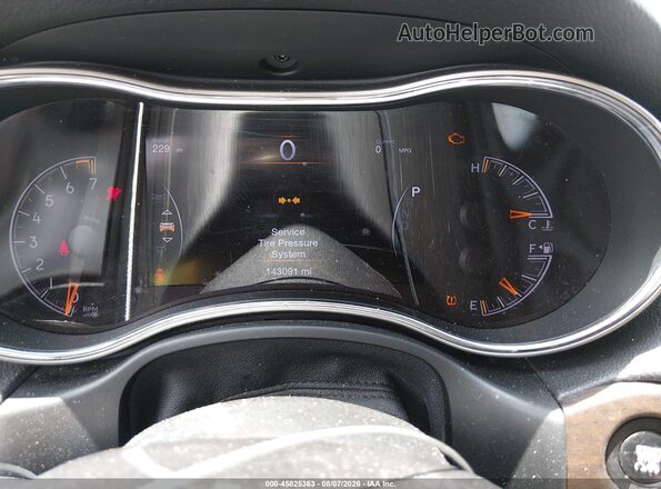 1C4RJEBG3GC320966 2016 JEEP GRAND CHEROKEE Красный Вид задних сидений