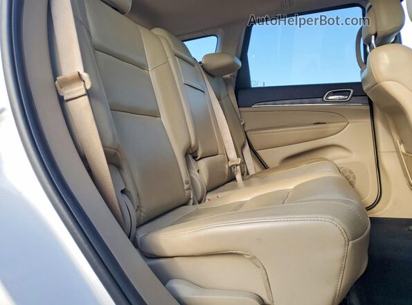 1C4RJEBG4LC337852 2020 JEEP GRAND Белый Вид задней части салона