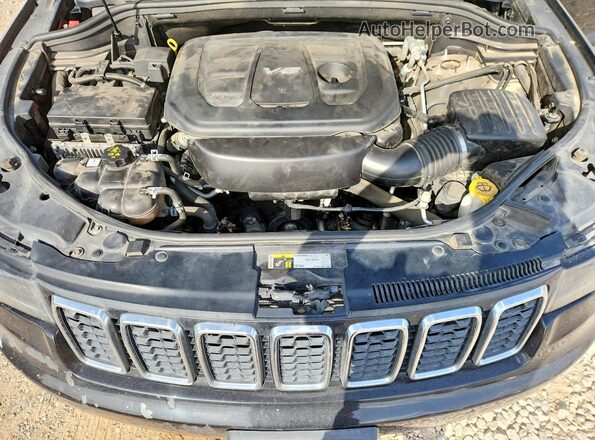 1C4RJEBG5KC556771 2019 JEEP GRAND Черный Вид задней части салона