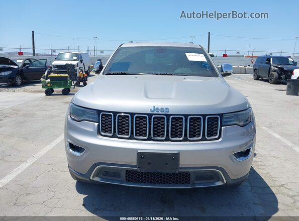 1C4RJEBG7HC636243 2017 JEEP GRAND CHEROKEE Silver Widok wnętrza z tyłu