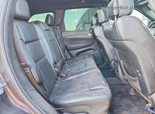 1C4RJEBGXJC159328 2018 JEEP GRAND Gray Widok wnętrza z tyłu