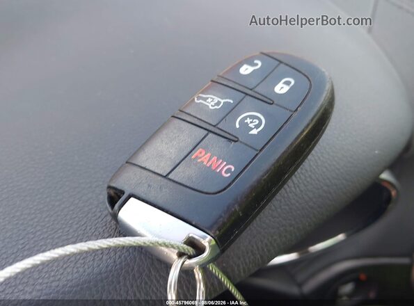 1C4RJEJG3HC743386 2017 JEEP GRAND CHEROKEE Red Вид панелі приладів
