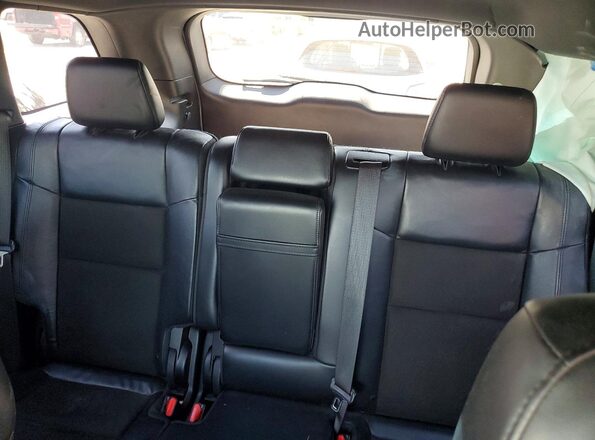 1C4RJFAG0KC567703 2019 JEEP GRAND Silver უკანა სავარძლების ხედი