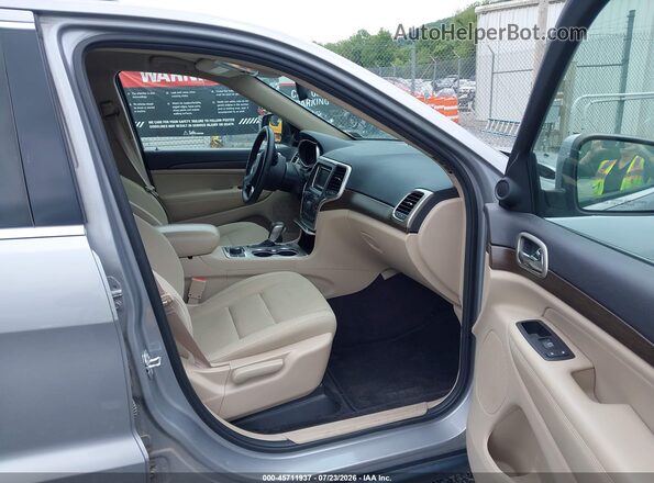 1C4RJFAG1GC425495 2016 JEEP GRAND CHEROKEE Silver წინა სალონის ხედი