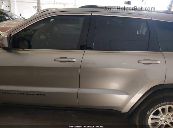1C4RJFAG1JC161878 2018 JEEP GRAND CHEROKEE Silver Սալոնի 360 աստիճան տեսք