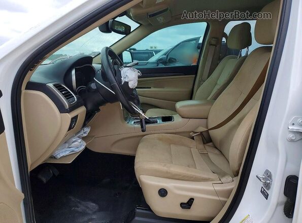 1C4RJFAG2NC118267 2022 JEEP GRAND White Front interior view