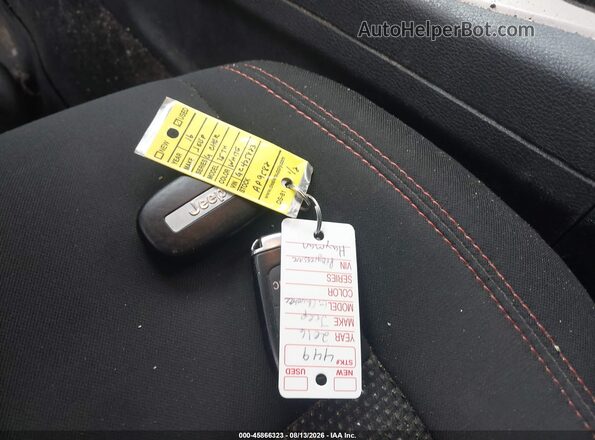 1C4RJFAG3GC425823 2016 JEEP GRAND CHEROKEE White Vista del salpicadero