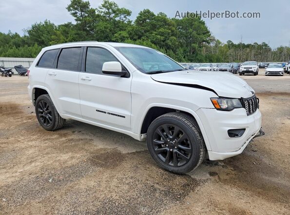 1C4RJFAG3HC927412 2017 JEEP GRAND White Front right