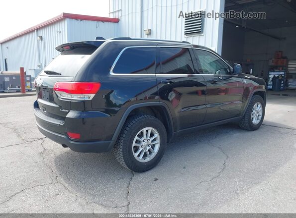 1C4RJFAG3JC161879 2018 JEEP GRAND CHEROKEE Черный Задняя правая четверть