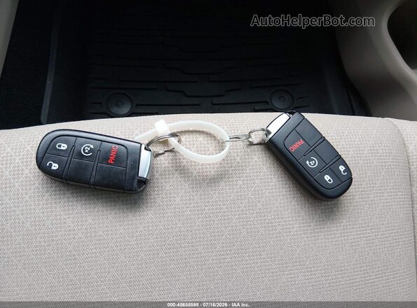 1C4RJFAG3KC754160 2019 JEEP GRAND CHEROKEE Черный Вид панели приборов