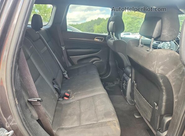 1C4RJFAG3LC326428 2020 JEEP GRAND Gray Rear seats view