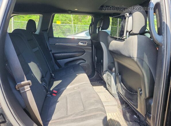 1C4RJFAG4HC699775 2017 JEEP GRAND Black უკანა სალონის ხედი