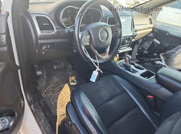1C4RJFAG4KC702388 2019 JEEP GRAND White Dashboard view