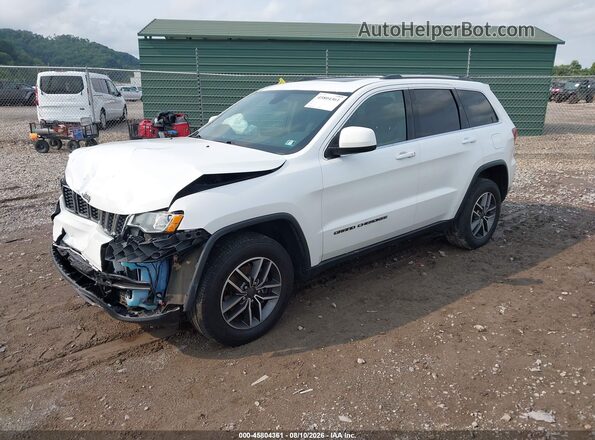 1C4RJFAG4LC335428 2020 JEEP GRAND CHEROKEE White წინა მარცხენა ხედი სამი მეოთხედიდან