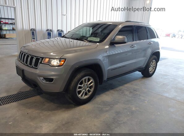 1C4RJFAG5LC165516 2020 JEEP GRAND CHEROKEE Silver Przód lewy