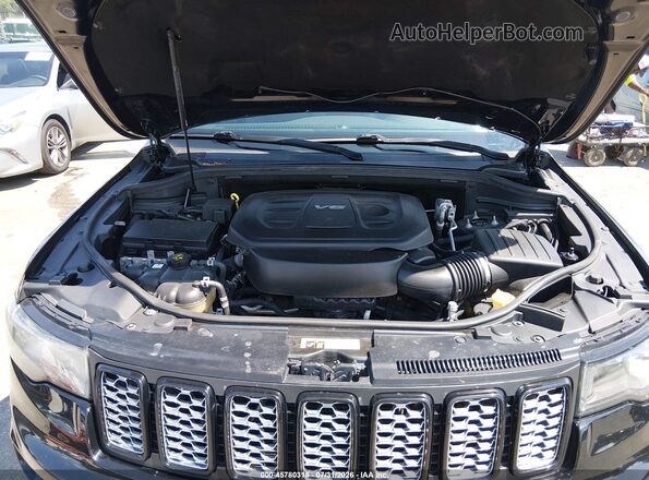 1C4RJFAG6JC431994 2018 JEEP GRAND CHEROKEE Black Հետևի տեսք