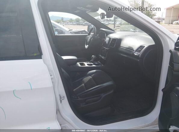 1C4RJFAG6KC547200 2019 JEEP GRAND CHEROKEE Белый Вид салона спереди