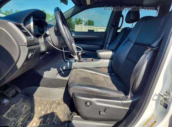 1C4RJFAG6MC612842 2021 JEEP GRAND White Front interior view