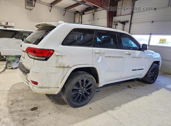 1C4RJFAG7JC466527 2018 JEEP GRAND White უკანა მარჯვენა