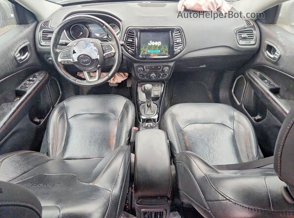 1C4RJFAG8GC379583 2016 JEEP GRAND Silver Առջևի վահանակի տեսք