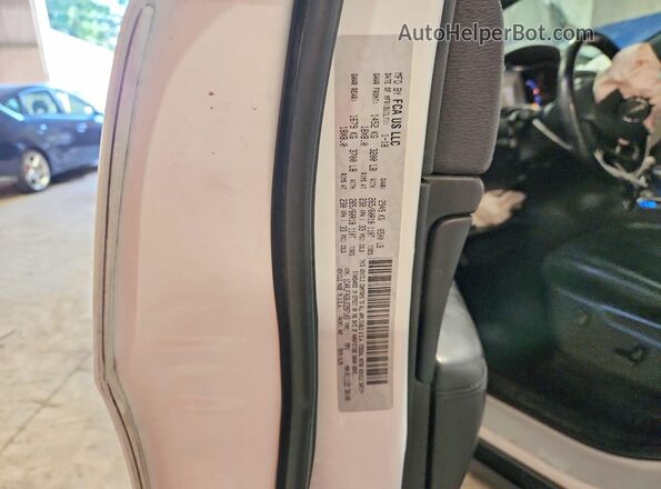 1C4RJFAG8JC297103 2018 JEEP GRAND White VIN կոդի պիտակի տեսք