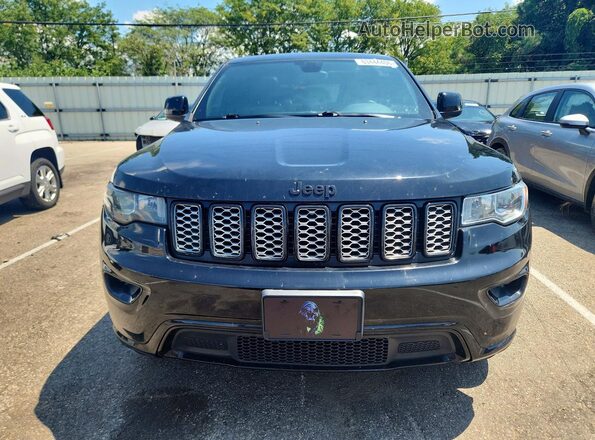 1C4RJFAG8JC319813 2018 JEEP GRAND Black წინა ხედი