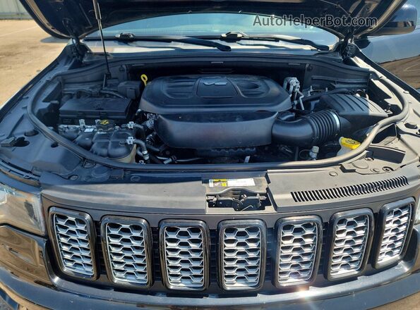 1C4RJFAG8JC319813 2018 JEEP GRAND Black ძრავის განყოფილების ხედი