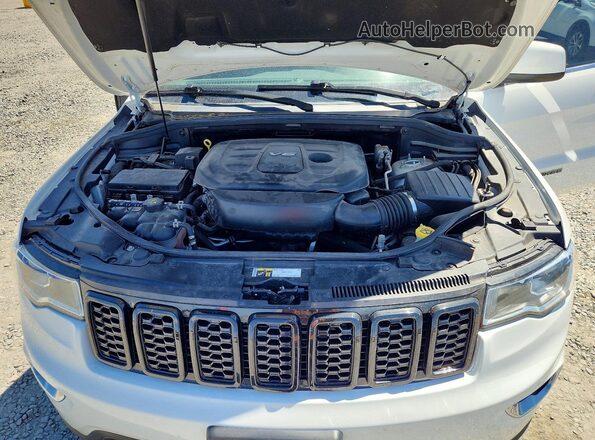 1C4RJFAG8JC332965 2018 JEEP GRAND White Engine compartment view