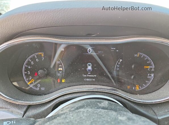 1C4RJFAG9GC349363 2016 JEEP GRAND White ხელსაწყოთა პანელის ხედი