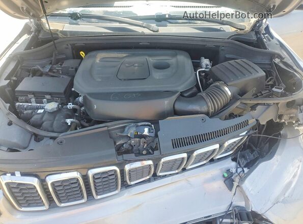 1C4RJFAG9LC413413 2020 JEEP GRAND Silver უკანა სალონის ხედი